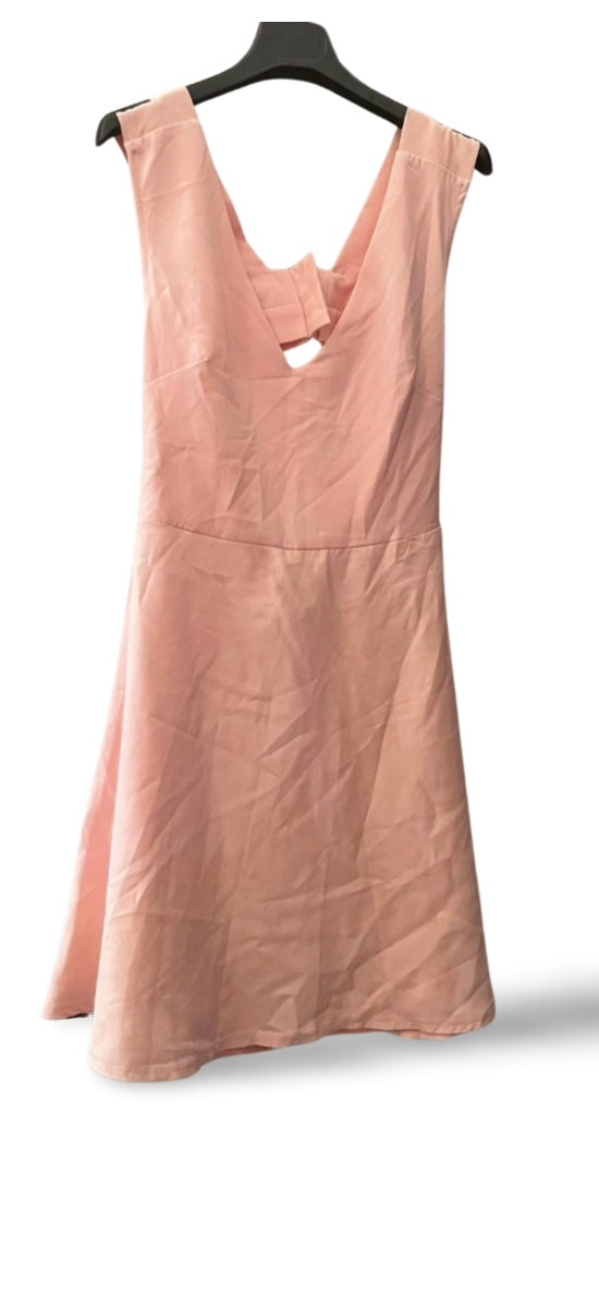Abito rosa formale da donna con scollo sulla schiena e fiocco, elegante e raffinato per cerimonie