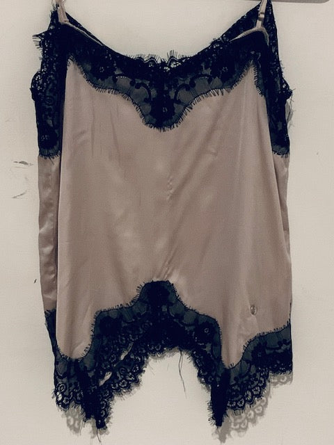 MOTIVI satin top