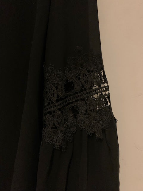 Lace Shirt and Puff Sleeves