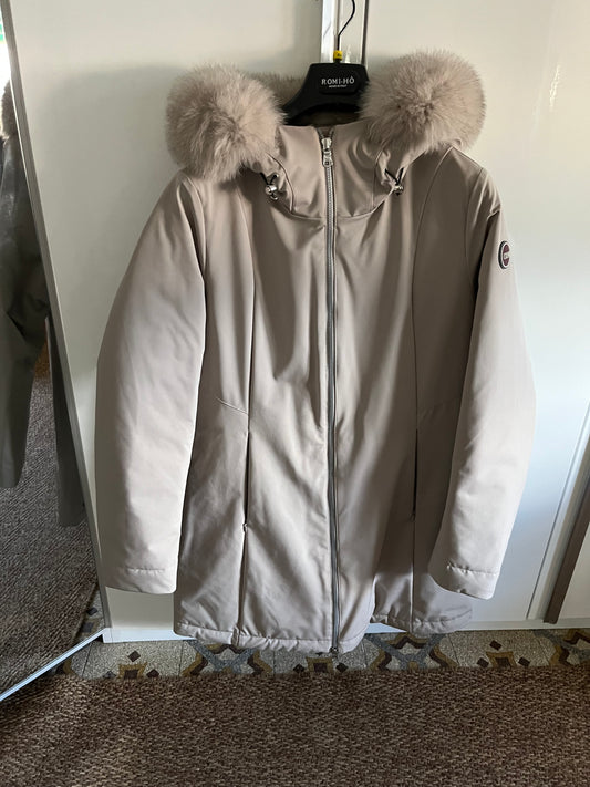 Giubbino Colmar donna beige con cappuccio e pelliccia – vista frontale