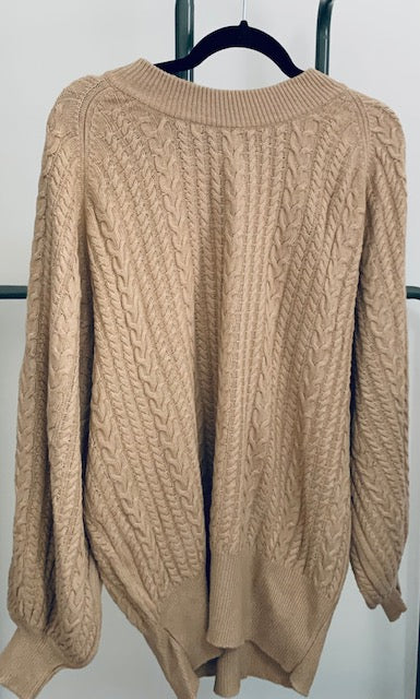 OVER cable sweater and puff sleeves